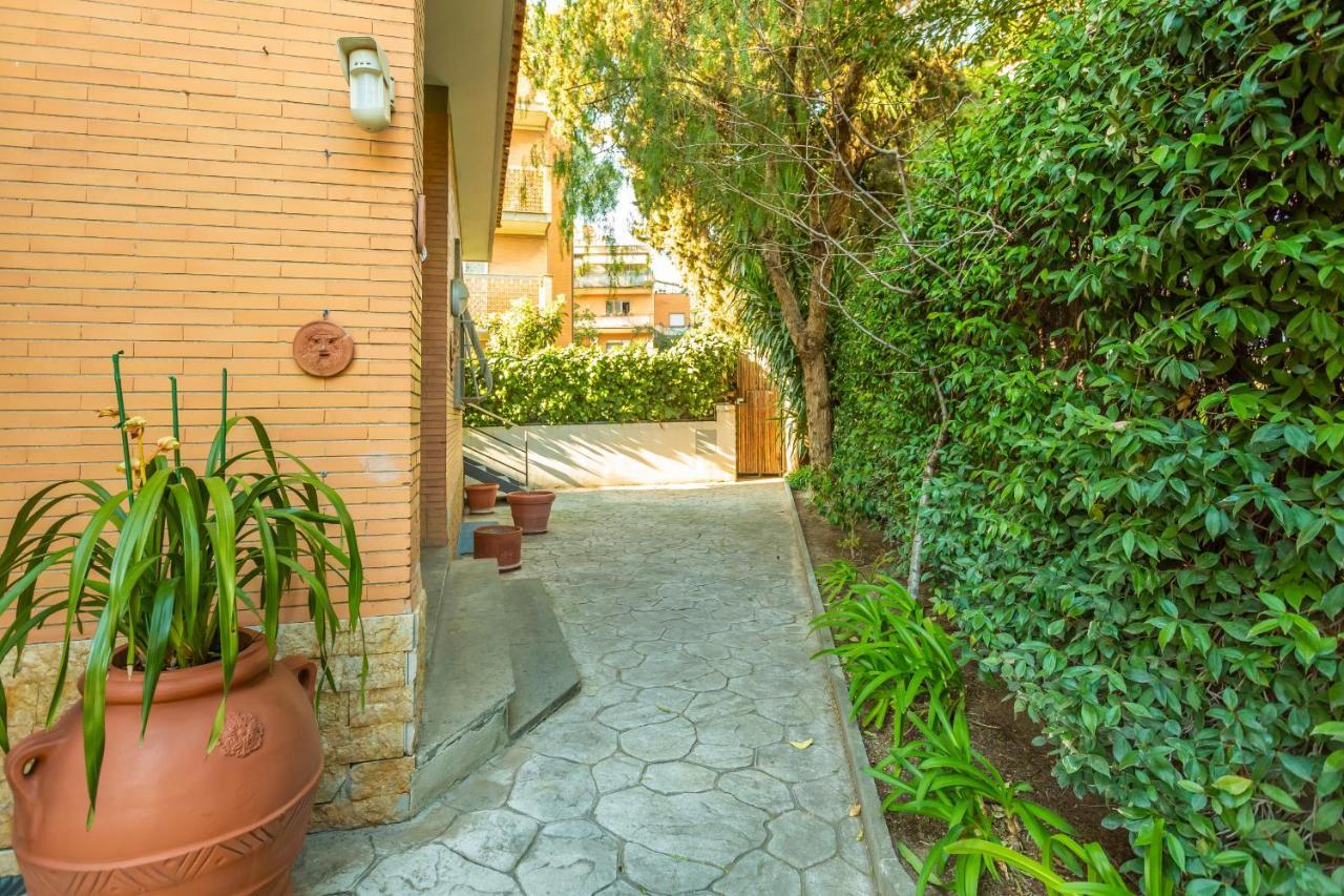 St Peter'S Spacious 4 Bdr With Private Parking Roma Exterior foto