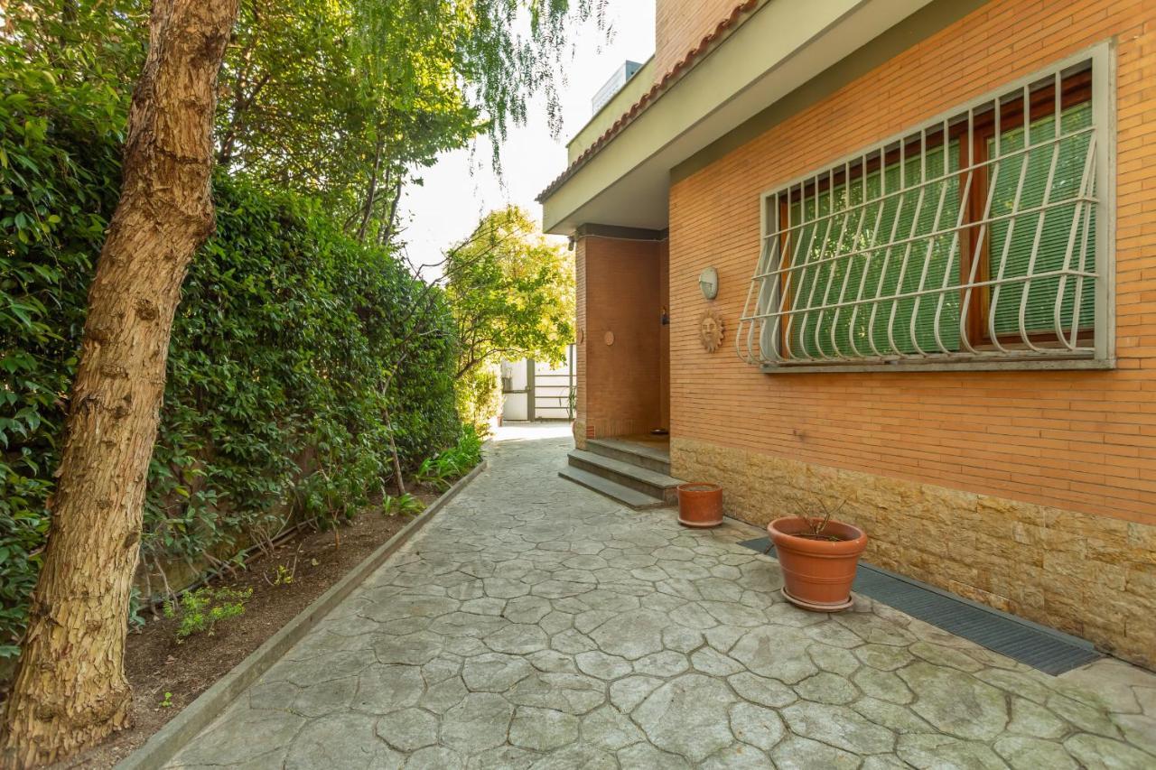 St Peter'S Spacious 4 Bdr With Private Parking Roma Exterior foto